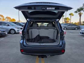 2015 Toyota Highlander - Image 9