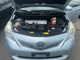 2013 Toyota Prius V - Image 4