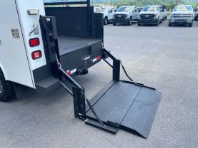 2015 FORD F350 SUPER DUTY SUPER CAB 8FT KNAPHEIDE SERVICE BED TRUCK WITH 1,300LB LIFTGATE SERVICE/UTILITY TRUCKS V8, 6.2 LITER XL 4D - Eddies Auto Sales