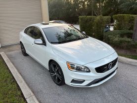 2017 VOLVO S60