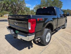2019 FORD F250 SUPER DUTY CREW CAB PICKUP V8, TURBO DIESEL, 6.7 LITER XL PICKUP 4D 6 3/4 FT