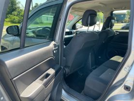 2014 Jeep Compass - Image 13