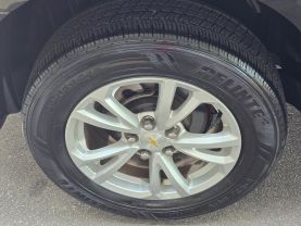 2017 Chevrolet Equinoxls Sport Utility 4d - Image 32