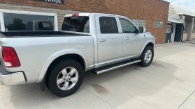 2016 RAM 1500 CREW CAB PICKUP V8, HEMI, 5.7 LITER BIG HORN PICKUP 4D 5 1/2 FT