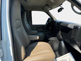2014 CHEVROLET EXPRESS 1500 CARGO CARGO V6, 4.3 LITER VAN 3D