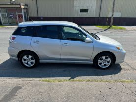 2006 TOYOTA MATRIX WAGON 4-CYL, 1.8 LITER XR SPORT WAGON 4D