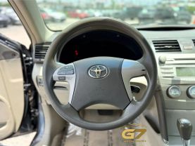 2010 Toyota Camry - Image 20