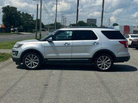 2017 Ford Explorer - Image 2