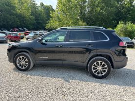 2020 JEEP CHEROKEE SUV 4-CYL, ZERO EVAP, 2.4 LITER LATITUDE PLUS SPORT UTILITY 4D at T&T Repairables - used car dealership in Spencer, Indiana.