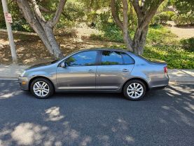2010 VOLKSWAGEN JETTA LIMITED EDITION SEDAN 4D