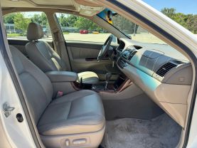 2005 TOYOTA CAMRY SEDAN 4-CYL, 2.4 LITER SE SEDAN 4D