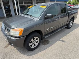2009 NISSAN TITAN CREW CAB