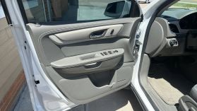 2016 CHEVROLET TRAVERSE SUV V6, 3.6 LITER LT SPORT UTILITY 4D