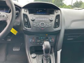 2017 Ford Focus - Image 15
