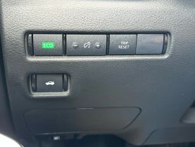 2021 NISSAN SENTRA SEDAN 4-CYL, 2.0 LITER SR SEDAN 4D at T&T Repairables - used car dealership in Spencer, Indiana.