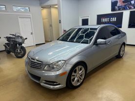 2013 MERCEDES-BENZ C-CLASS
