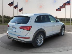 2017 AUDI Q5 SUV