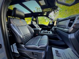 2024 FORD F250 SUPER DUTY CREW CAB PICKUP V8, TURBO DIESEL, 6.7 LITER PLATINUM PICKUP 4D 6 3/4 FT