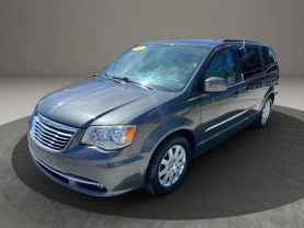 2015 CHRYSLER TOWN & COUNTRY VAN V6, 3.6 LITER TOURING MINIVAN 4D
