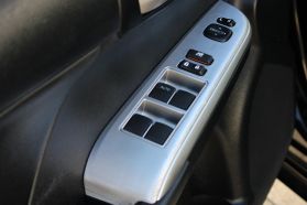2014 TOYOTA CAMRY SE SEDAN 4D