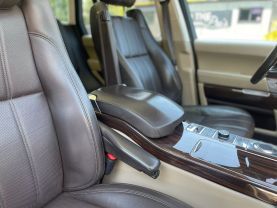 2016 Land Rover Range Rover - Image 18