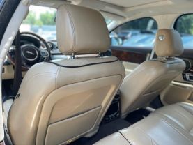 2016 Jaguar Xj - Image 29