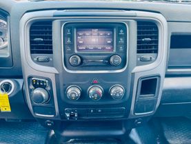 2022 RAM 1500 CLASSIC CREW CAB PICKUP V8, HEMI, 5.7 LITER TRADESMAN PICKUP 4D 5 1/2 FT