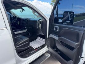 2018 CHEVROLET SILVERADO 2500 HD CREW CAB PICKUP V8, TURBO DIESEL, 6.6 LITER LTZ PICKUP 4D 6 1/2 FT