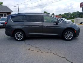 2021 CHRYSLER PACIFICA VAN V6, 3.6 LITER TOURING L MINIVAN 4D