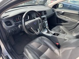 2018 VOLVO V60 WAGON 4-CYL, DRIVE-E, TURBO, 2.0 LITER T5 CROSS COUNTRY WAGON 4D