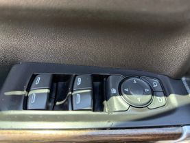 2019 Chevrolet Silverado 1500 Crew Cab Lt Trail Boss Pickup 4d 5 3/4 Ft - Image 16