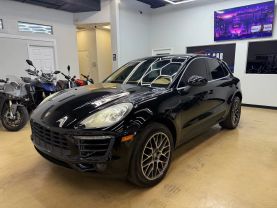 2016 PORSCHE MACAN