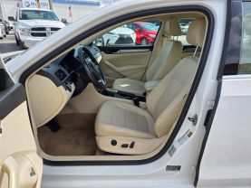2014 VOLKSWAGEN PASSAT