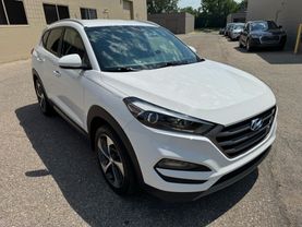 2016 HYUNDAI TUCSON SUV 4-CYL, TURBO, 1.6 LITER SPORT SUV 4D