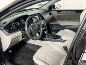 2018 HYUNDAI SONATA SEDAN 4-CYL, 2.4 LITER SE SEDAN 4D
