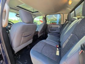 2016 Ram 1500 Crew Cabbig Horn Pickup 4d 5 1/2 Ft - Image 30