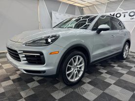 2020 PORSCHE CAYENNE