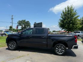 2023 Chevrolet Silverado 1500 Crew Cab Lt Pickup 4d 5 3/4 Ft - Image 3