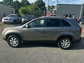 2012 KIA SORENTO SUV 4-CYL, GDI, 2.4 LITER LX SPORT UTILITY 4D