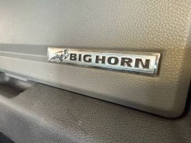 2017 RAM 1500 CREW CAB PICKUP WHITE AUTOMATIC - Budget Used Car Sales