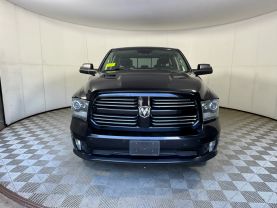2014 RAM 1500 CREW CAB PICKUP V8, HEMI, 5.7 LITER SPORT PICKUP 4D 6 1/3 FT