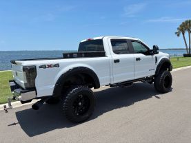 2017 FORD F250 SUPER DUTY CREW CAB PICKUP V8, TURBO DIESEL, 6.7L XL PICKUP 4D 6 3/4 FT