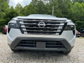 2025 NISSAN ROGUE SUV 3-CYL, TURBO, 1.5 LITER SV SPORT UTILITY 4D at T&T Repairables - used car dealership in Spencer, Indiana.