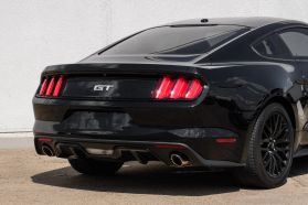 2017 Ford Mustang - Image 11