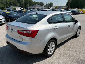 2013 KIA RIO