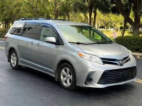 2018 TOYOTA SIENNA VAN GRAY AUTOMATIC - Iron Cars Inc