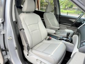 2017 Honda Pilot - Image 22
