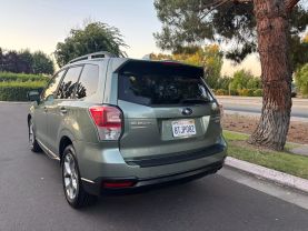 2017 SUBARU FORESTER
