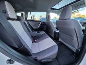 2015 Toyota Rav4 - Image 12