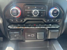 2021 GMC SIERRA 1500 CREW CAB PICKUP V8, ECOTEC3, DFM, 5.3 LITER SLT PICKUP 4D 5 3/4 FT